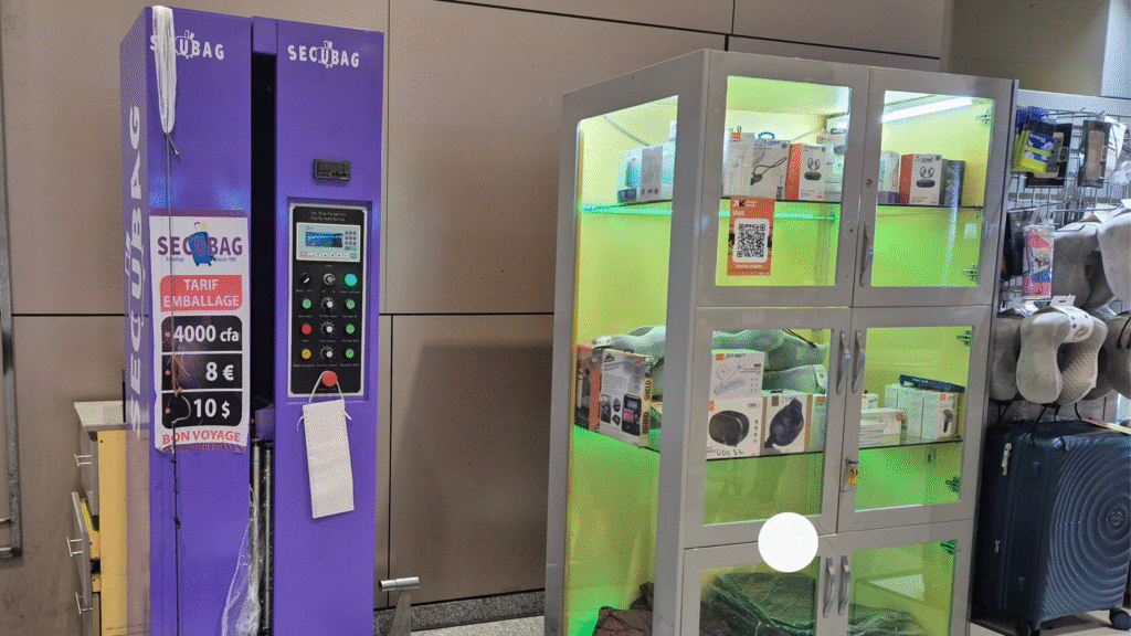 Emballer ses bagages à l'aéroport Blaise Diagne