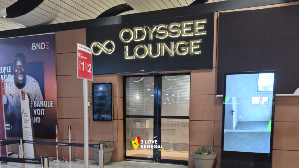 Test : Odyssée Lounge Aéroport Blaise Diagne AIBD