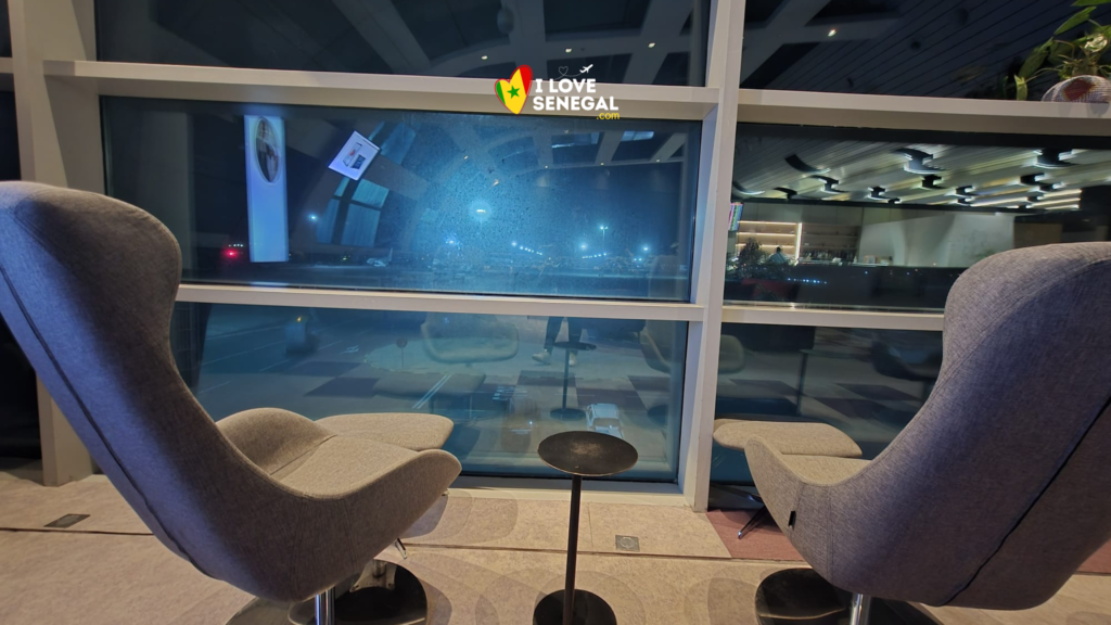 Test : Odyssée Lounge Aéroport Blaise Diagne AIBD